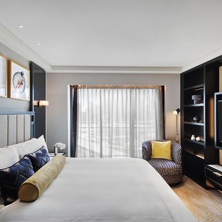 The Star Grand Hotel And Residences Sydney Kültér fotó Deluxe Room