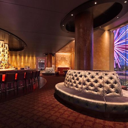 The Star Grand Hotel And Residences Sydney Kültér fotó The bar at the London Eye