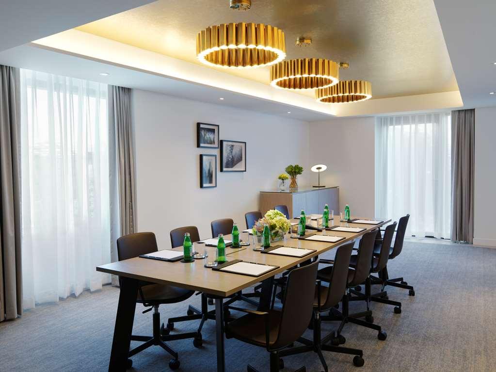 The Star Grand Hotel And Residences Sydney Létesítmények fotó Meeting room
