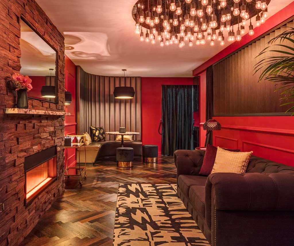 The Star Grand Hotel And Residences Sydney Szoba fotó The interior of the hotel