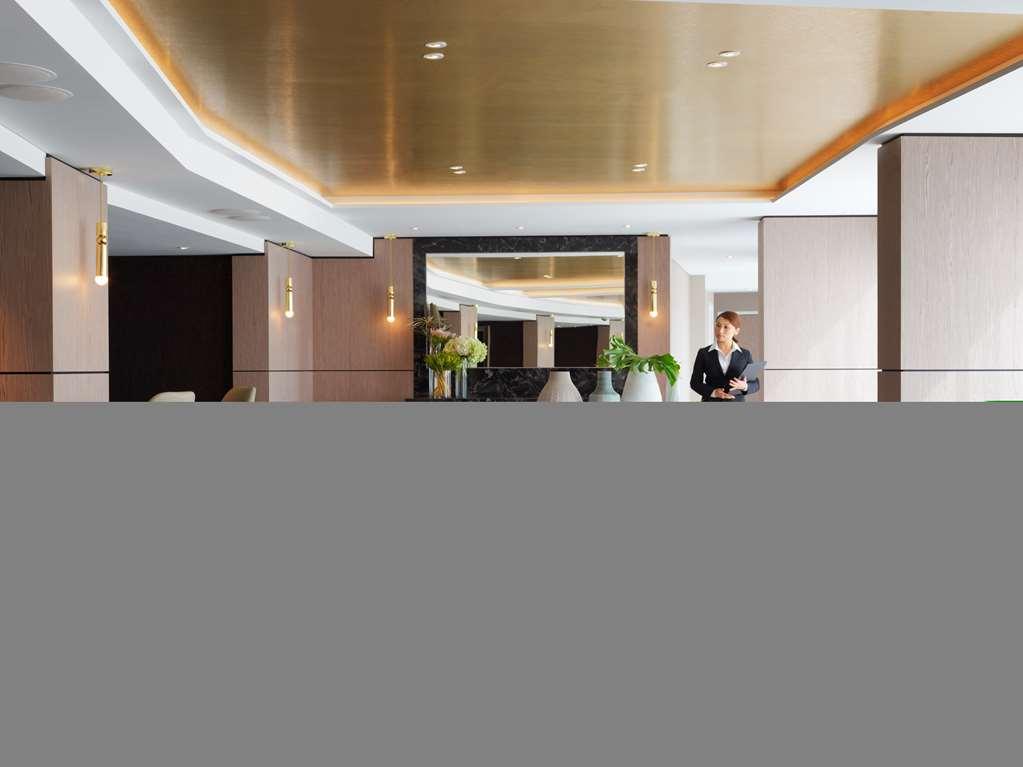 The Star Grand Hotel And Residences Sydney Étterem fotó The lobby of the hotel