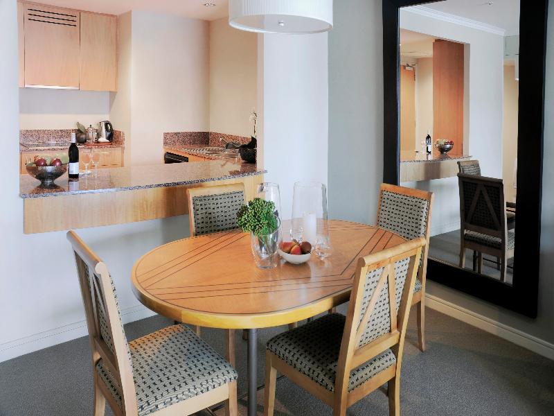 The Star Grand Hotel And Residences Sydney Kültér fotó A dining room